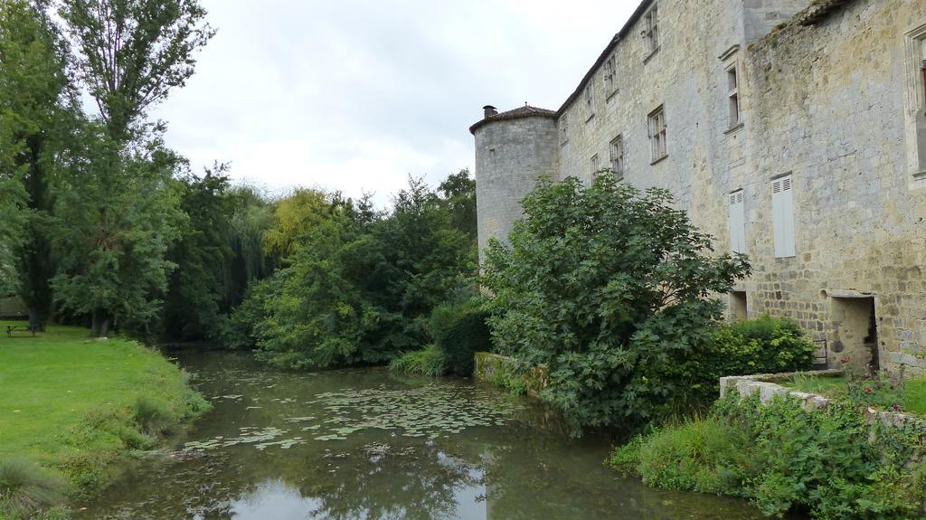Les Hirondelles Fources