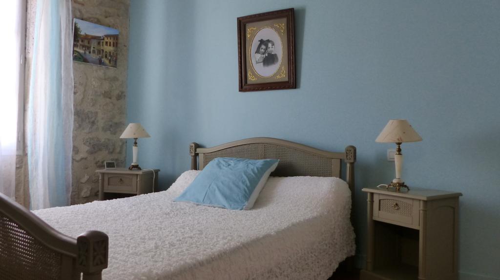 Holiday home Les Hirondelles