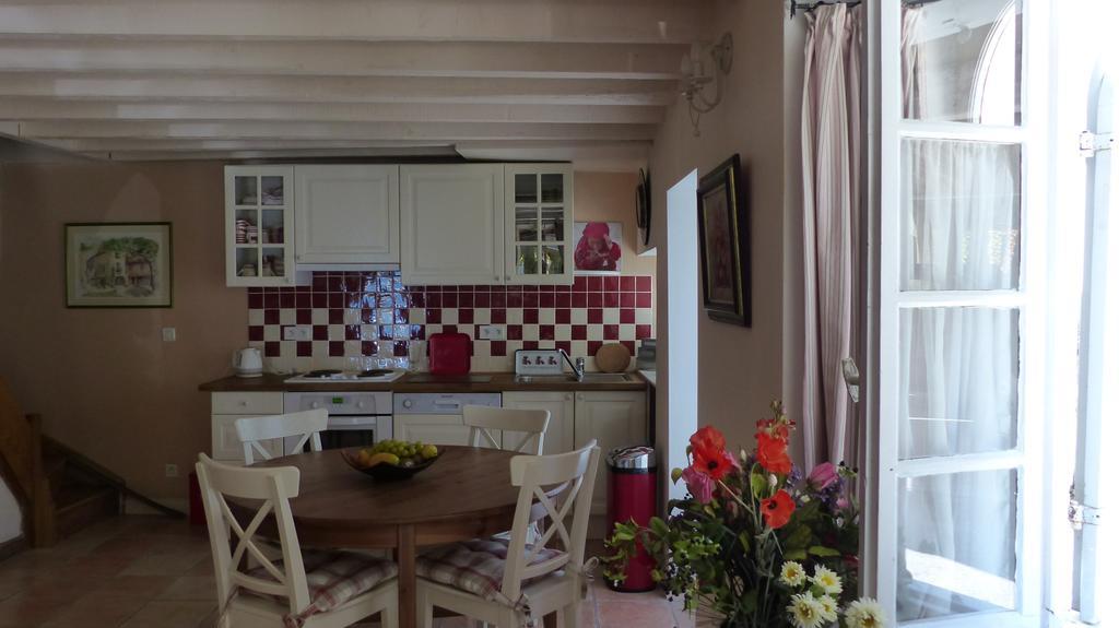 Holiday home Les Hirondelles *